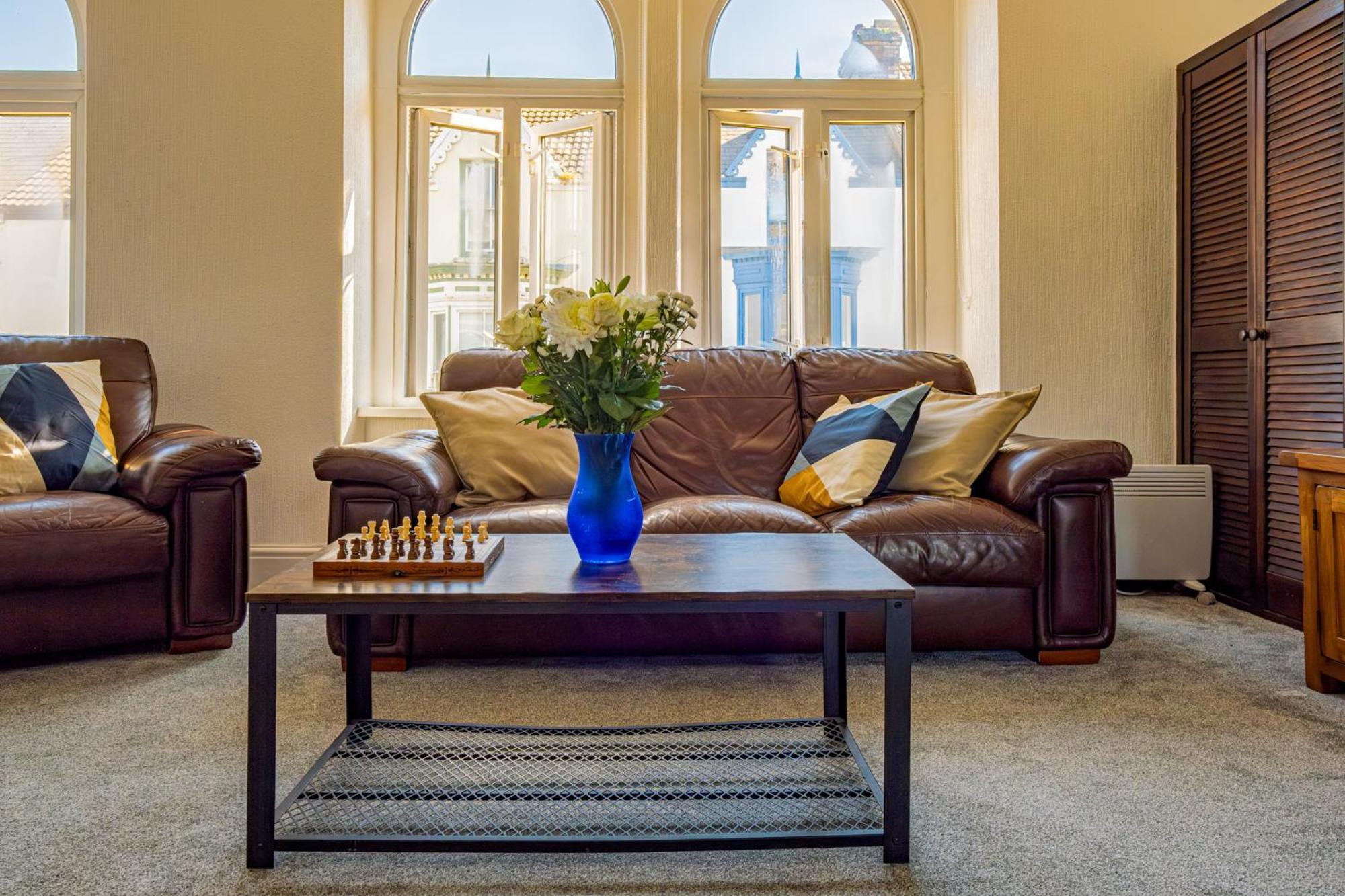 Castleview Coastal Comfort With 2 Parking Spaces Oystermouth Zewnętrze zdjęcie